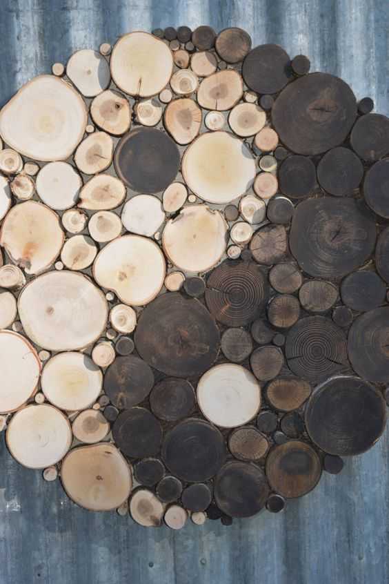 Декоративные украшения для стен из деревянных реек, досок или брусков: как сделать своими руками деревянное панно и куда его повесить
