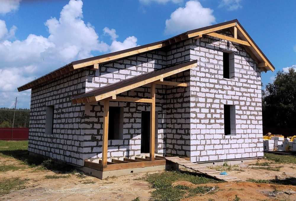 Одноэтажный или двухэтажный дом – плюсы и минусы, какой лучше строить