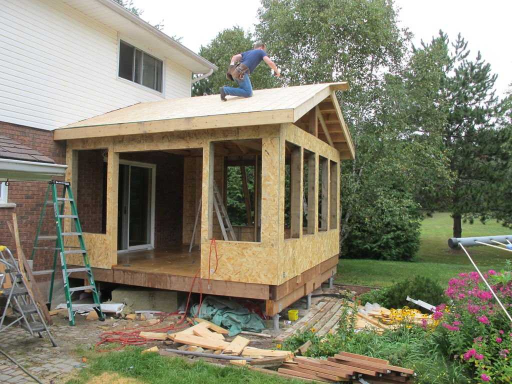 Строительство дачного домика своими руками: пример того, как построить самому
