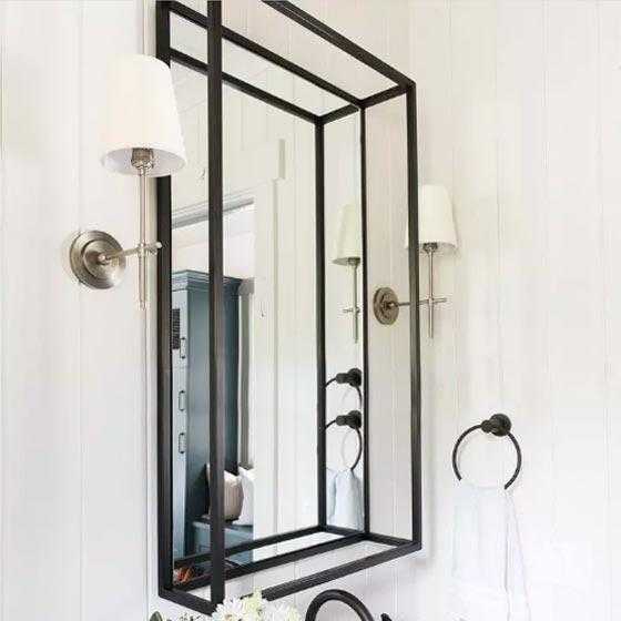 Зеркала в стиле лофт: в раме из металла и труб для ванной комнаты, с полкой и в полный рост, большие окна-зеркала из дерева