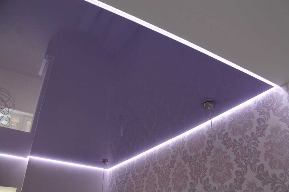 Парящий натяжной потолок: виды по конструкции, форме, материалу, дизайн, цвет, фото в интерьере