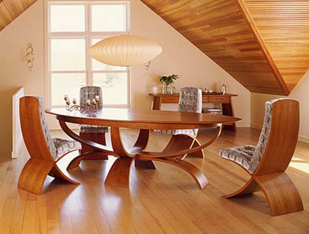 Деревянные кухонные столы