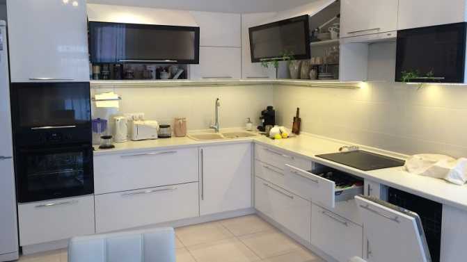 Белая кухня (100 фото): дизайн интерьера, красивые идеи, ремонт и отделка