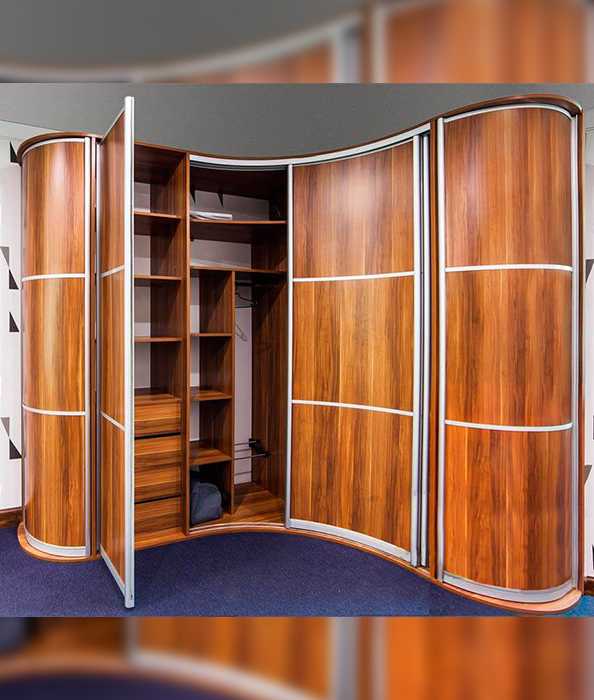 Маленькие шкафы для одежды  (50 фото): мини-модели в небольшую прихожую или коридор, малогабаритные варианты для спальни, как разместить вещи