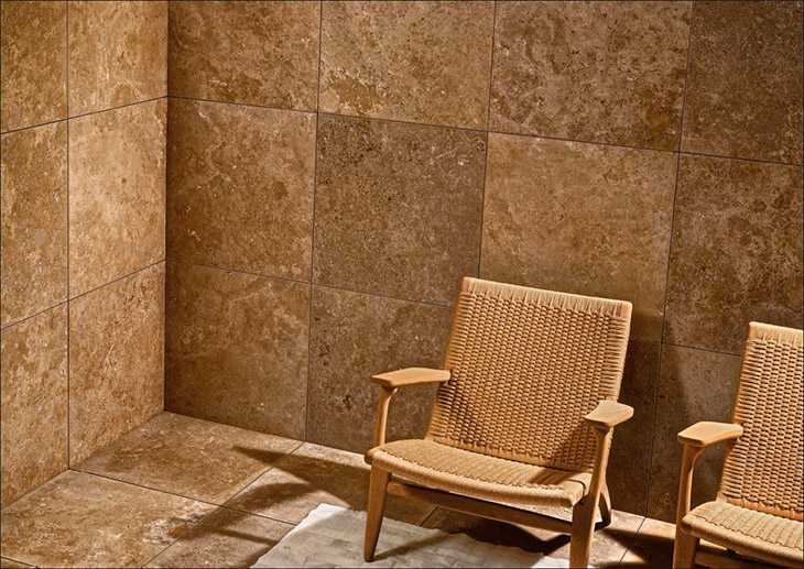 Полы из травертина (24 фото): напольная декоративная плитка из натурального камня 30х30 и других размеров, советы по выбору и уходу