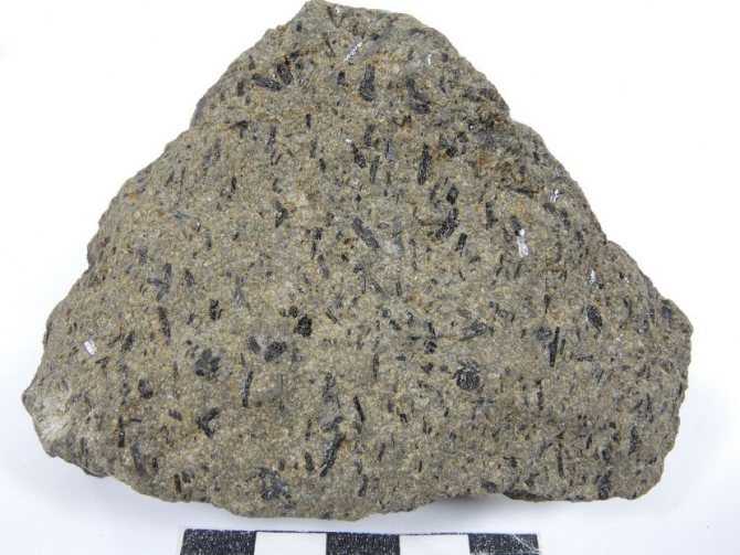Вулканический туф: что это такое? как используют камни в дизайне аквариума? свойства и минеральный состав, происхождение