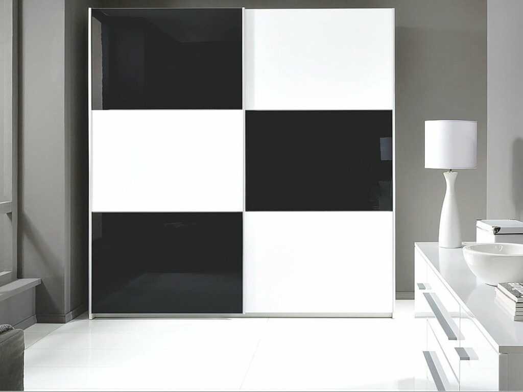 Шкафы-купе в интерьере гостиной (50 фото): идеи дизайна - формируем интерьер правильно