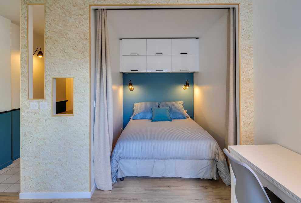 Кровати в нише (48 фото): интимная ниша из гипсокартона, в которую углубилась мебель в однокомнатной квартире