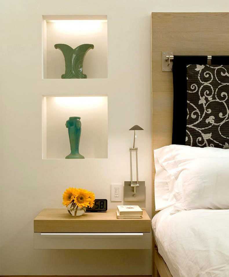 Ниша в стене из гипсокартона: как оформить красиво, дизайнерские решения для спальни, кухни и коридора в современном стиле, ниша с полками над кроватью
 - 37 фото