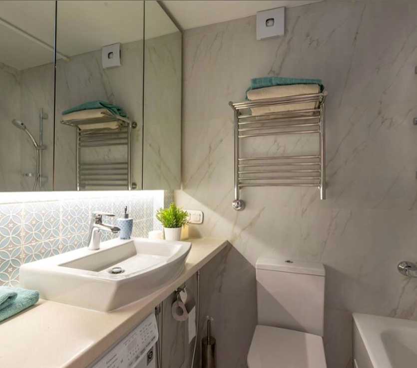 Дизайн ванной комнаты с туалетом — 120 фото красивых идей совмещения и обзор интерьерных решений оформления