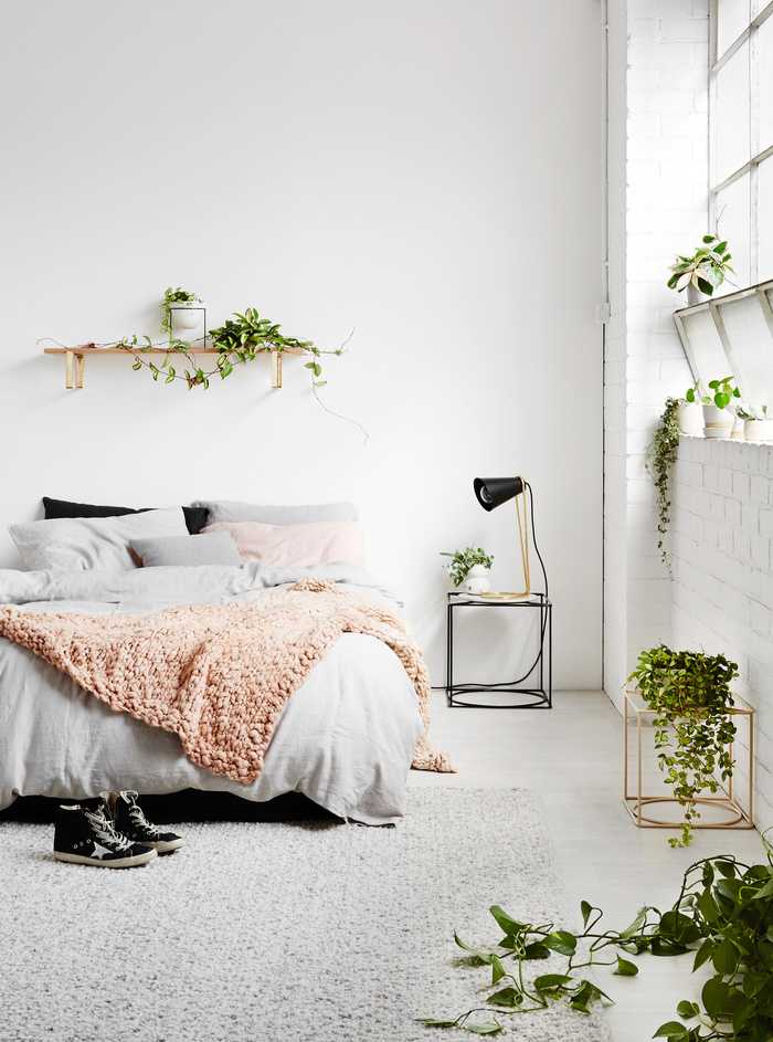 Спальня минимализм — как оформить интерьер правильно и советы специалистов по выбору дизайна (90 фото)