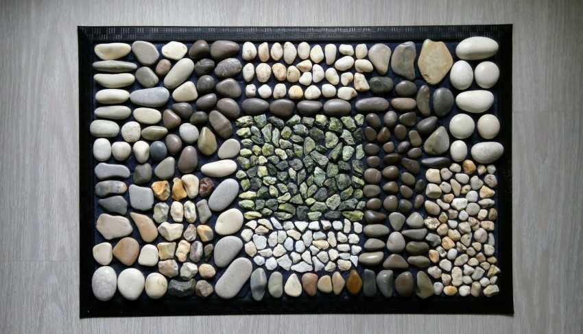 Текстильное панно (41 фото): варианты панно на стену, как сделать его из лоскутков ткани своими руками? детское объемное панно и другие идеи