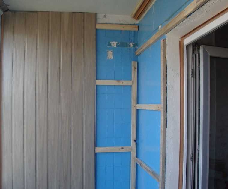 Отделка балкона пластиковыми панелями (88 фото): как обшить лоджию, обшивка прозрачными пвх