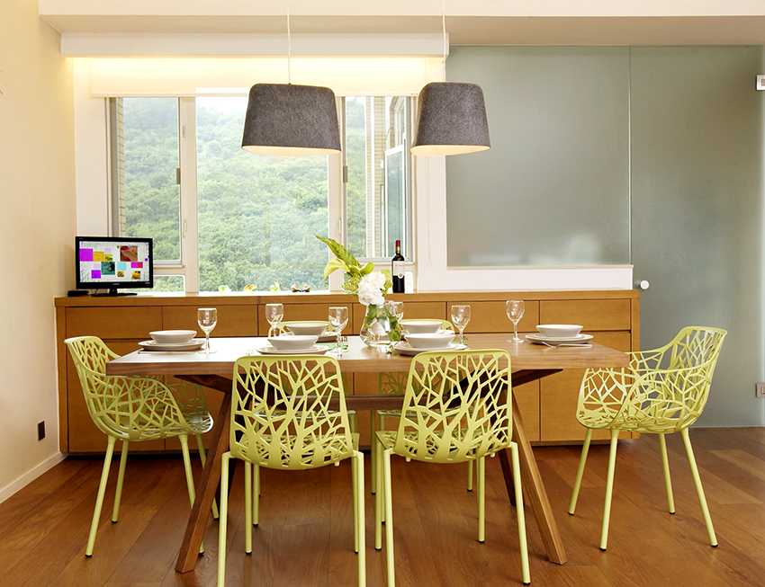 Кресла для кухни (59 фото): мягкие кухонные обеденные кресла и раскладные со спальным местом, другие модели в интерьере