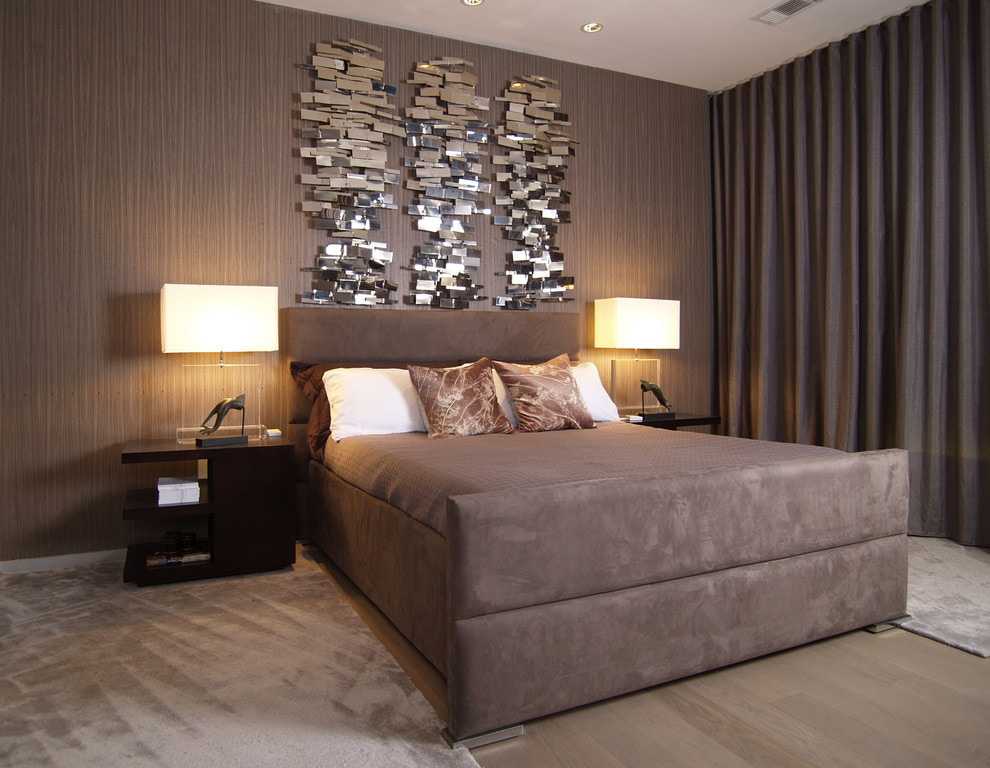 Картины для спальни: как повесить над кроватью, какие можно и нельзя вешать в интерьере, модульные, фото