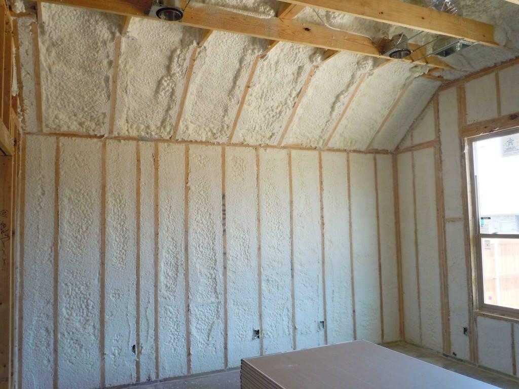 Утепление стен (62 фото): обшивка бетонной стены внутри, как утеплить в частном доме с внутренней стороны, тонкости заполнения пустот изнутри