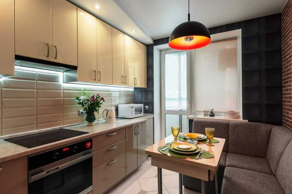 Дизайн кухни 9 кв. м (119 фото): проекты оформления интерьера кухни 9 квадратных метров, особенности планировки помещений с холодильником и балконом, интересные идеи