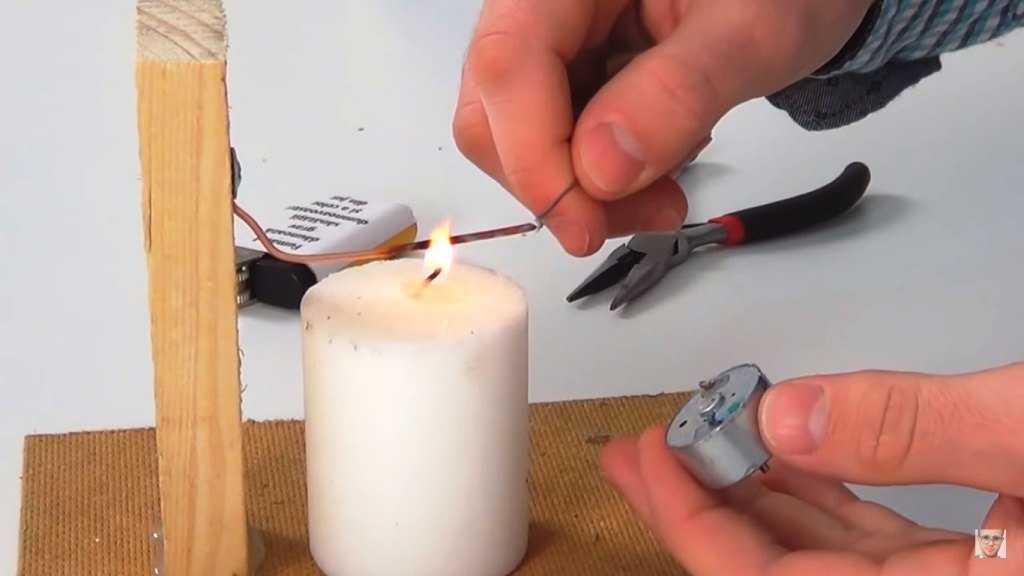 Изготовить свечи своими руками не так трудно, как кажется на первый взгляд. Как сделать свечку в домашних условиях Какими могут быть формы для изготовления декоративных свечек и как украсить готовое изделие
