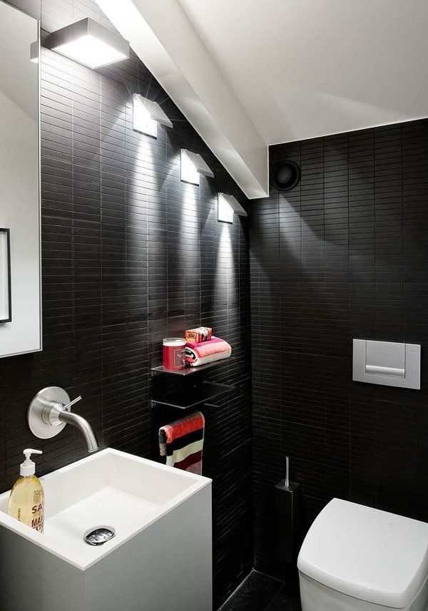 Черный туалет – редкое явление в современных домах. Стиль дизайна в квартире с унитазом в темных тонах должен быть выбран правильно. Как обыграть красно-черный туалет с белым кафелем В каком порядке лучше положить плитку