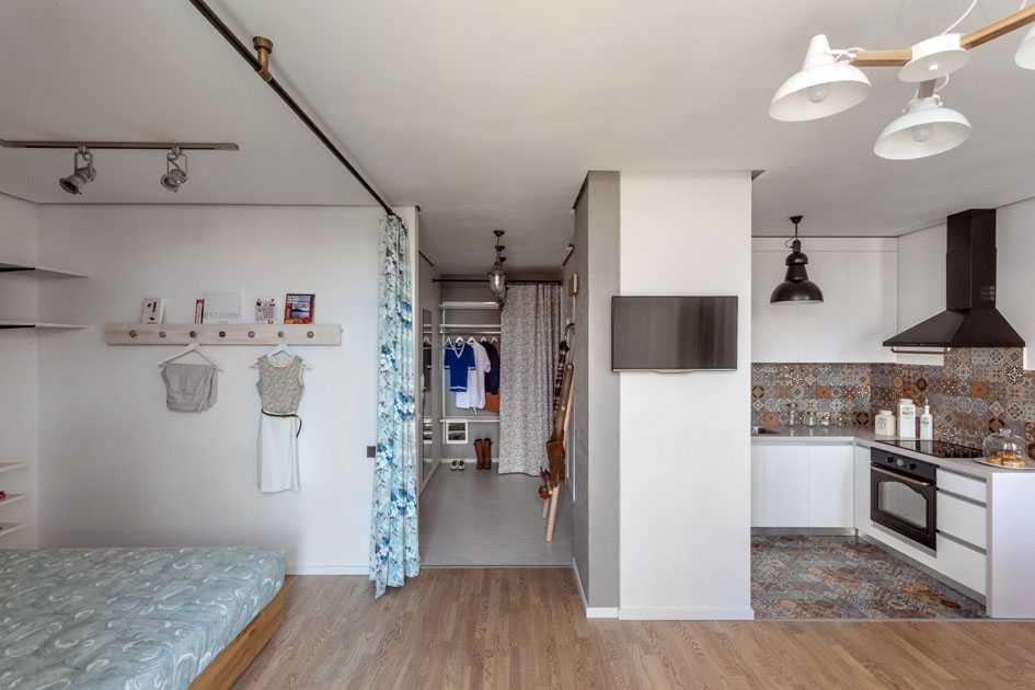 Что нужно знать о дизайне 1-комнатной квартиры площадью 40 кв. м с выделенным спальным местом Как правильно разграничить пространство однокомнатной квартиры Какие есть варианты отделки и как правильно обустроить помещение