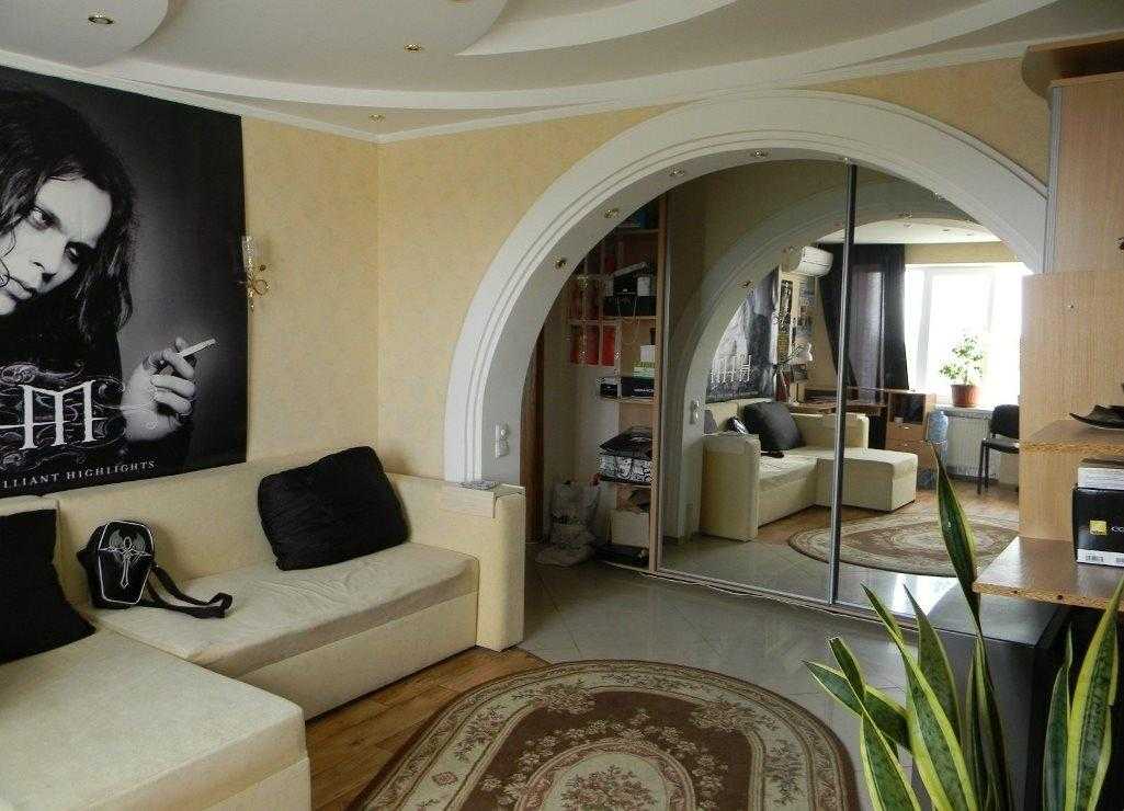 Дизайн маленькой прихожей в квартире - 35 реальных фото