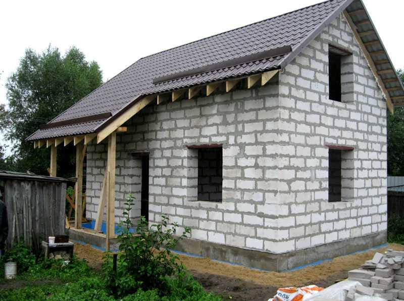 Поэтапное строительство дома из газобетона
