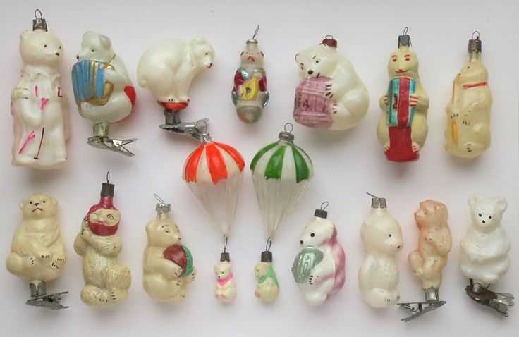 Елочные игрушки (70 фото): новогодние украшения на ёлку производства россии, символ года на прищепках, красивый дед мороз из ваты
