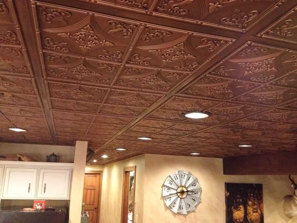 Потолочная плитка из пенопласта (53 фото): чем можно покрасить пенопластовое покрытие для потолка, размеры изделий