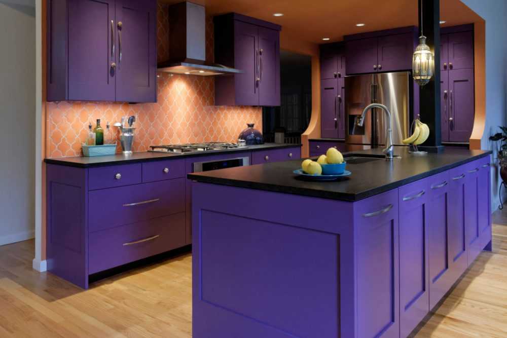 Сиреневая кухня (58 фото): особенности использования кухни сиреневого цвета в интерьере. варианты дизайна  кухонного гарнитура в лавандовых тонах
