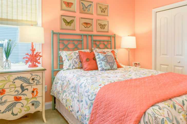 Розовая спальня – особенности оформления и выбора мебели, аксессуаров и декора. Как правильно и красиво оформить дизайн интерьера спальни в нежно-розовых тонах Какие сочетания цветов смотрятся наиболее красиво