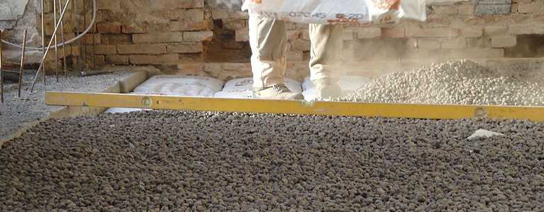 Утепляем потолок керамзитом: преимущества материала