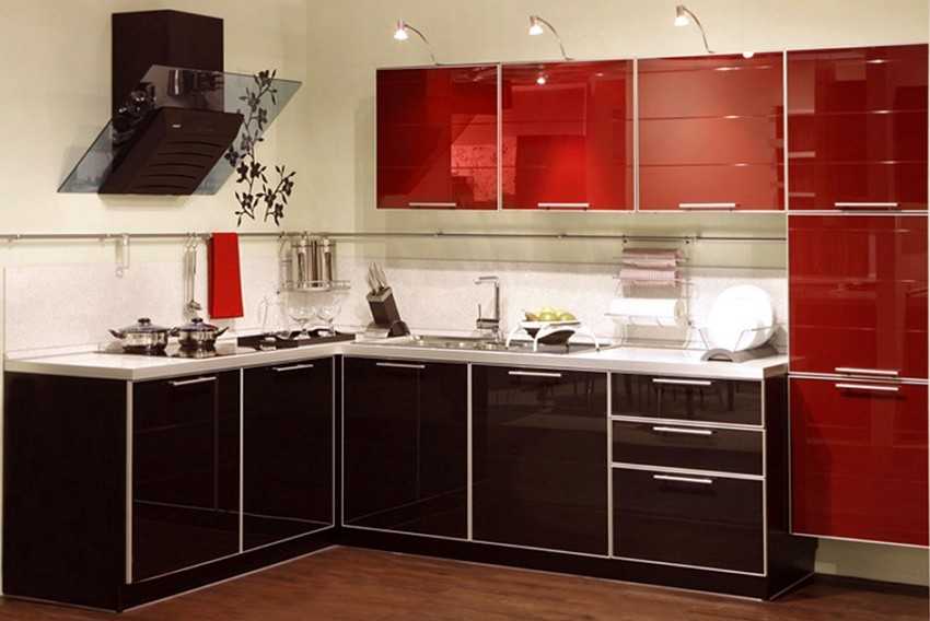 Кухни из пластика (76 фото): плюсы и минусы кухонных гарнитуров, современный дизайн модульных кухонь, акриловые и другие кухни