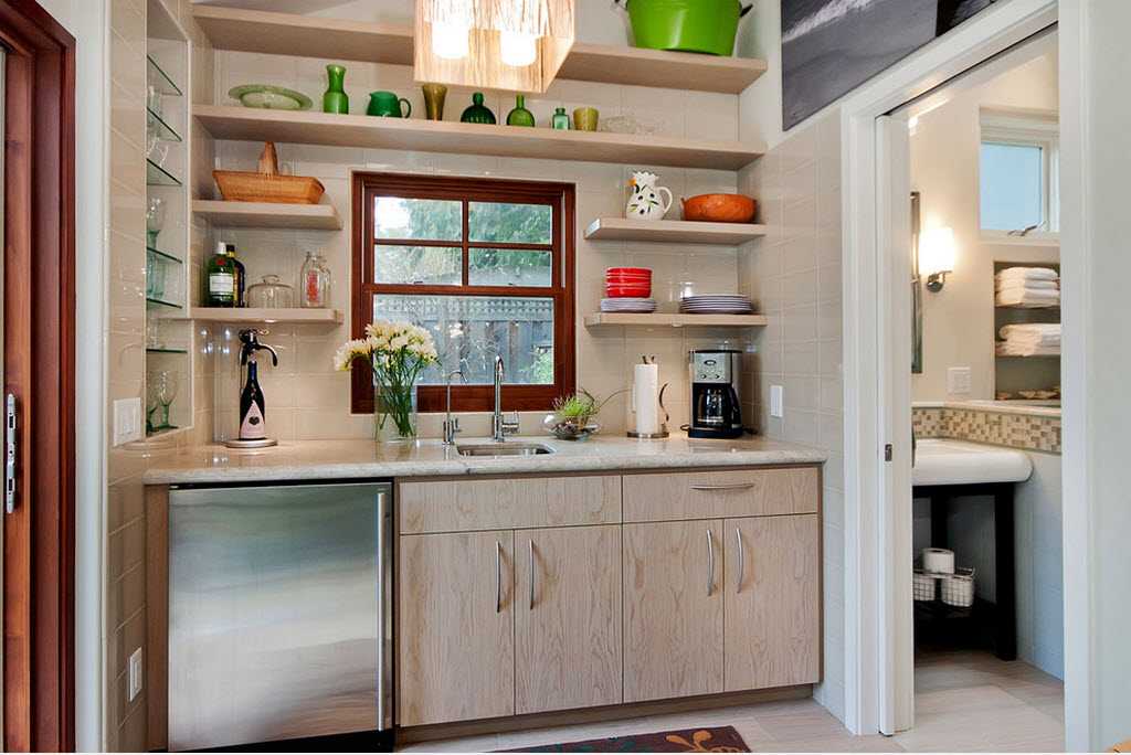 Кухня в коридоре (56 фото): согласование переноса, дизайн интерьера кухни-прихожей. как можно перенести кухню и сделать перепланировку?