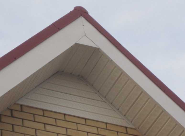Как зашить фронтон крыши - лучшие фасады частных домов