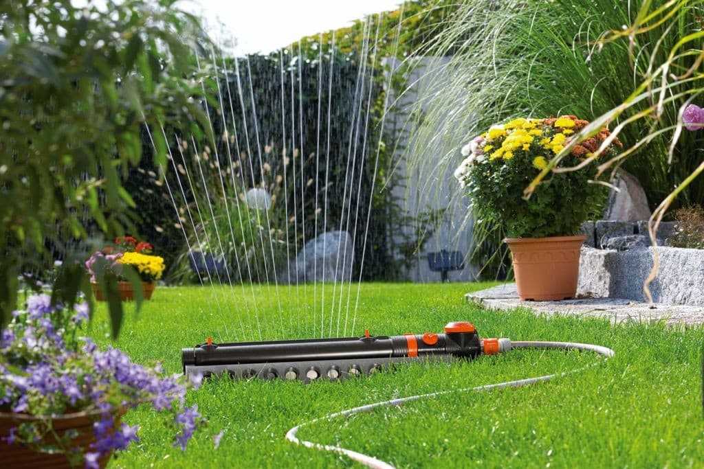 Система автоматического полива газона: монтаж и устройство, основные характеристики и типы необходимого оборудования