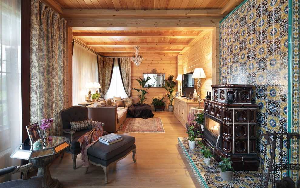 Дизайн деревенского дома внутри своими руками (54 фото): интерьер деревянного зала на даче, оформление частного дачного строения