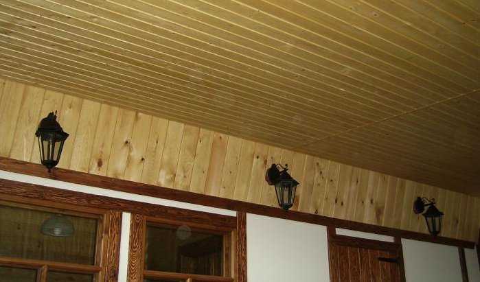 Потолок из вагонки (61 фото): обшивка и отделка в современном стиле, как обшить и как крепить в деревянном доме