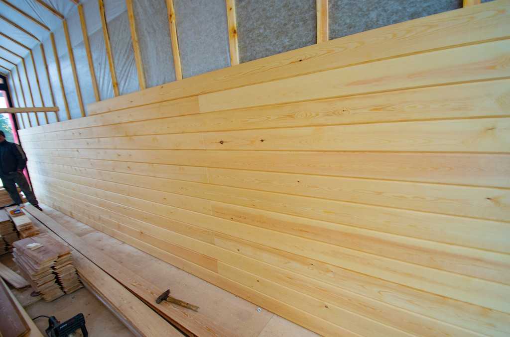 Обшивка стен в деревянном доме