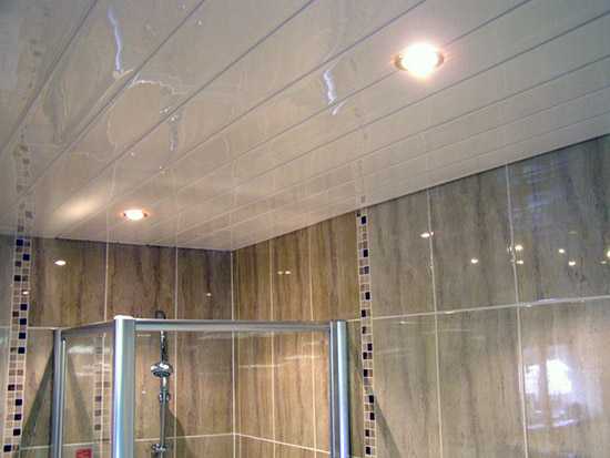 Отделка ванной комнаты пластиковыми панелями (132 фото): ремонт панелями пвх своими руками и интересные идеи дизайна