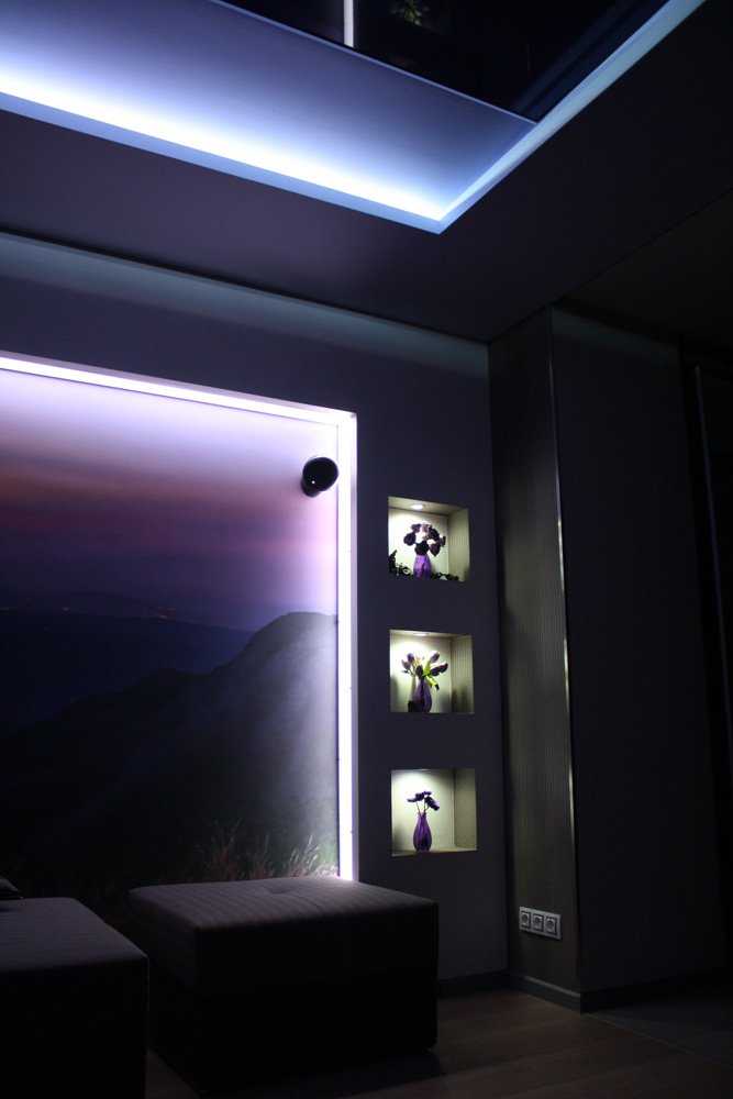 Гримерное зеркало с подсветкой как элемент декора в интерьере